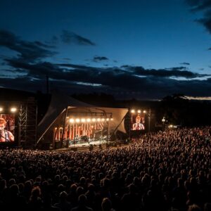 Peter Maffay Instagram - Liebe Freunde,

wir haben immer wieder gehört, dass Euch die Loreley auf der Liste der Spielstätten der anstehenden „We love Rock n Roll“-Tour fehlt. Deshalb haben wir tief in die Schatztruhe gegriffen und dieses Schmückstück für Euch herausgeholt. 

Ihr könnt jetzt hier reinhören: https://petermaffay.lnk.to/live-haftigloreley2013

Und damit nicht genug – für die kommenden Monaten haben wir noch in paar weitere Überraschungen für Euch in der Pipeline. Ihr dürft also gespannt bleiben, es wird auf jeden Fall live-haftig!