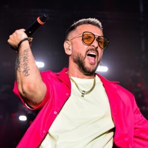 Péter Majoros Instagram - Ma este irány KALOCSA!!
Érsekkert, Városi Majális 20 órától🤟

Májusi menetrend:
:: 05.01. KALOCSA
:: 05.03. NAGYKÁLLÓ
:: 05.04. ZÁNKA (zártkörű)
:: 05.09. MISKOLC - Miskolci Egyetemi Napok
:: 05.10. SZEGED - Szegedi Egyetemi Napok
:: 05.11. KISVÁRDA
:: 05.17. GYULA - Gyulai Pálinkafesztivál
:: 05.18. ALCSÚTDOBOZ - Vál-Völgyi Zsúr
:: 05.19. SOPRON - Sopronfeszt
majd forgatok, aztán júliustól irány a nyári turné!!