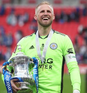 Peter Schmeichel Instagram - Congrats, very very proud ❤️