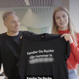 Peter Van De Veire Instagram - Wraak nemen op Xander? Say no more. Een stappenplan door @nonavanbraeckel: “Merci voor alles, @petervandeveire. Als iemand @xanderycke tegenkomt met zijn Efteling-sloefen aan: doe hem de groetjes van mij.”