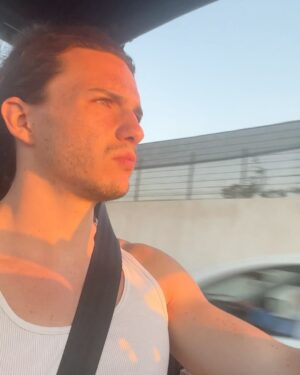 Petit Biscuit Instagram - Life update: As the next album is 100% mastered and I got nothing to do, I’ll start a new workout prog, work on some new songs to release after the album (open for some collabs??) and spend some time with my parents (it’s important!!)