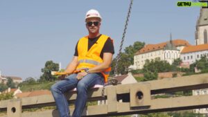 Petr Švancara Instagram - Čistá nostalgie.🥹 Když mě hoši z Properity pozvali na prohlídku Centropolisu, neubránil jsem se vzpomínkám na to, jak jsem byl v centru Brna pečený vařený. První škopky, kořalky, chození za holkama...🥹 Tady bylo všechno. A pořád ještě je.Bydleníčko v centru Brna a navíc..Properity Vám zajistí hypotéku 2,79% s fixem na 3 roky, na byty v jejich projektech, tak mrkněte na jejich nabídku !!! https://www.centropolis.cz/