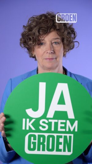 Petra De Sutter Instagram - Het leven is duur, zeker voor alleenstaanden. De huur, de energiefactuur, de belastingen: het zijn grote kosten, zeker als je die ook nog eens alleen moet dragen. Dat wil Groen eerlijker maken.

Voor singles is het leven in verhouding duurder. Daar willen we met ons singlesplan verandering in brengen.

www.groen.be/singles