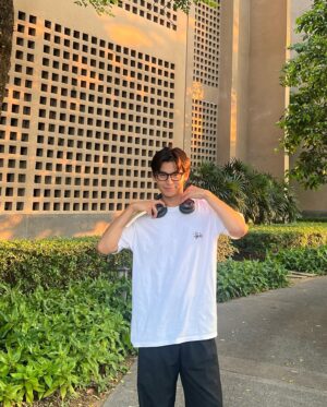 Phachara Suansri Instagram - Another year of me ขอบคุณทุกคำอวยพรครับ🌞💚