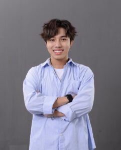 Phạm Thế Bằng Instagram - Yêu nhau mấy núi cũng trèo, dù còn cái nịt vẫn đèo đi chơi 🤭