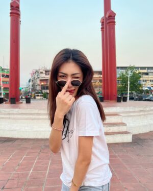 Pheeraya Phuangsombut Instagram - Going On My Way 🫶
