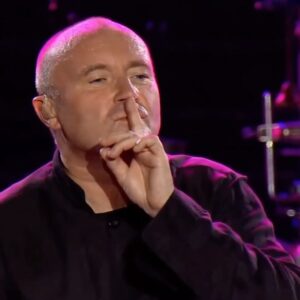 Phil Collins Instagram - “That’s the stuff that makes goosebumps stand up” - @amykeysvox

Phil and the band rehearsing “True Colors” before performing it on The First Final Farewell Tour, 2004.

#tbt
