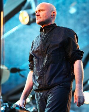 Phil Collins Instagram - On stage with Genesis, London 2007

📷 Matt Kent