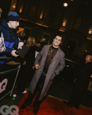 Phil Dunster Instagram - Is this series of photos…

A: Me having a, candidly, lovely time at @britishgq ‘Man of the Year’ in a lovely leather and sheer duo thanks to the very nice and clever friends over at @fendi 

B: Reviving THAT ‘Ross Geller’ look like a resplendent phoenix (I’ve never understood the shade thrown for that thought he looked mint)

C: me queuing outside Berghain when the bouncer looks over, trying to act normal

🧥
@jamesyardley 
@warrenalfiebaker 

💅
@ewtmakeup