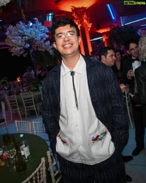 Phil Wang Instagram - Thank you @bafta for letting me present the 2024 BAFTA Games Awards. What a thrill and privilege for someone who always told his parents games were art actually. Got to meet the original Lara Croft (Shelley Blond), Max Payne’s face (@samlakewrites), and even got to do the Spidermen meme with two actual Spidermen (@yurilowenthal @officialnadjijeter).

Congratulations to all the winners and nominees. What a dream of a night!

📸: @alexingramphoto @bafta