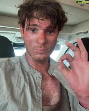 Philip Froissant Instagram - Just a few pics of our shoot for One Trillion Dollars.
More to come :) love to all the beautiful people I had the pleasure to share these intense months with ❤️‍🔥