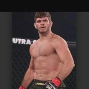 Philipe Lins Instagram - Só gratidão 🙏 Gratitude 
#mma #ufc #gratitude #gratidao #keepgoing #nevergiveup #teamlins