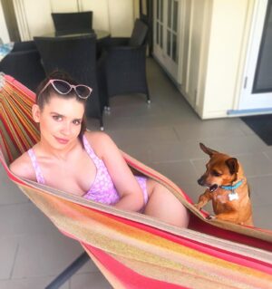 Philippa Coulthard Instagram - Moments before he jumped into the hammock beside me...💕🐕