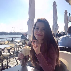 Philippa Coulthard Instagram - Bordeaux! ☀️
