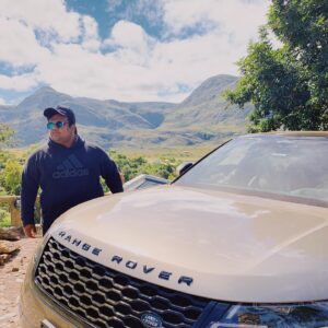 Phillipe Loures Instagram - OBRIGADO DEUS!! 🚙☀️😍Comenta ai qual carro você gostaria de ter??