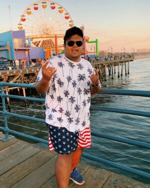 Phillipe Loures Instagram - Yeah, hoje eu to tipo Gta...
acabou o milho, acabou a pipoca
(Santa monica, ca 2019)