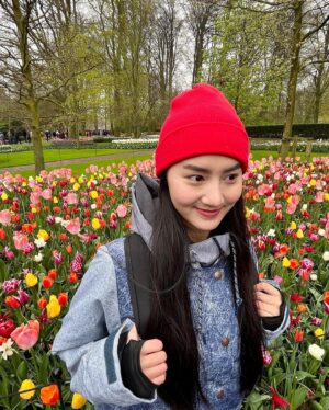 Phunthida Phairuangkij Instagram - คุณพี่อยู่จังหวัดอะไรคะ !?! 🌷🌷🌷
