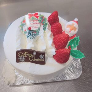 Phương Chị Instagram - Merry Christmas…🎂🎄
.
皆様にとって、笑顔と幸せが溢れる一日になりますように✨
