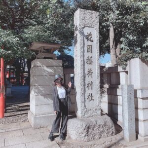 Phương Chị Instagram - 遅めの初詣で花園稲荷神社と豊川稲荷へ。
.
とは言え、常日頃大切な日の前には毎度お世話になっている大切な場所です。
.
心洗われ気持ちを新たにいざ、今年もスタート。
.
皆様はどこに初詣行きましたか(^^)？