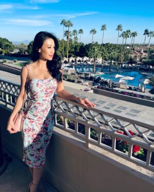 Phuong Kubacki Instagram - Find your light and shine✨✨✨🌞