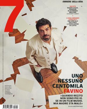 Pierfrancesco Favino Instagram - domani su @7corriere troverete l’intervista di @criticalmastra che mi ha consentito di ragionare su vita, paternità, lavoro e su altri temi de Il Colibrì che arriva in sala il 14 ottobre. 

Foto di @gaiabonanomiph per @pineider
