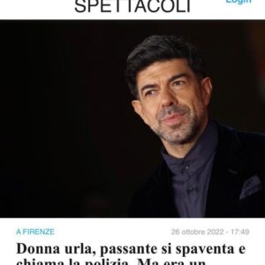 Pierfrancesco Favino Instagram - “A casa tutto bene” 🤣

@oltrarnoscuola