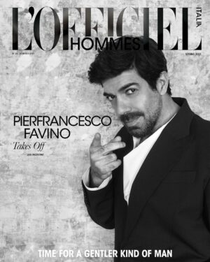 Pierfrancesco Favino Instagram - #TAKESOFF - L’Officiel Hommes Italia Spring Issue 2021 “Time for a Gentler kind of Man”. Photographed by Federico De Angelis and Fashion by Luca Falcioni.

Team credits: 

Icon @pierfrancescofavino in @maisonvalentino

Editor in chief @giampietrobaudo 

Photographed by @fededeangelis 

Styling @luca_falcioni_ 

Hair @giulioordonselli #labelm 

Make-up @makingbeauty using @filorgaitalia 

Photo Assistant #IgnazioNano #FlaviaDaniele and #FedericaGuidi 

Stylist Assistant #GianlucaCococcia 

Stay tuned for more 

#PierfrancescoFavino #MaisonValentino #FashionMagazine #Hommes #LOfficielHommesItalia #LOfficielHommes