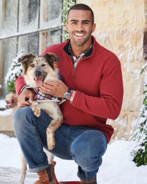 Pierre Abena Instagram - Holiday photoshoots are always a great time 📸 🎄💫 One of us was the cutest on set, which one do you think it was? 🐕😁 #ModelLife
.
.
.
.
.
.
.

#holiday #model #dogmodel #success #determination #perseverance #dedication #holidayphotography #holidaydecor #holidaycookies #flannelshirt #mansbestfriend #puppylove #holidaycheer #setlife #bts #modelcareer #professionalmodel