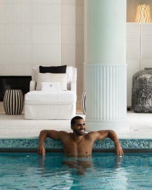Pierre Abena Instagram - Slipped away from reality and into the dreamy spa at @fsmegeve 🫧 Here you will find the largest spa in the region where your stress just melts away 🩵
📸 @sylvain_terret 
.
.
.
.
.
.
#spaday #fsmegeve #pierreabena #ocho #megevefrance #frenchcountryside
#relaxationspa #spamoments #heatedpool #stressfree #fourseasons #summervacation