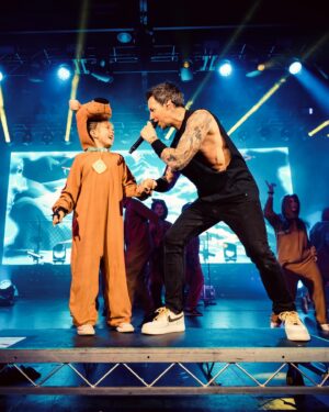 Pierre Bouvier Instagram - Love these moments. 💛💛💛
📸 @skylerbarberio 
#whatsnewscoobydoo