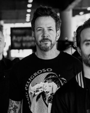 Pierre Bouvier Instagram - How was your Halloween🎃?
📸 @annaleemedia