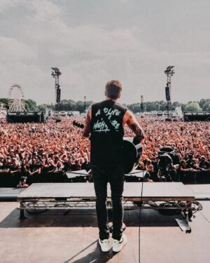 Pierre Bouvier Instagram - Summer of 2024 off to a great start. 🔥🔥🔥
📸 @shotbywozniak