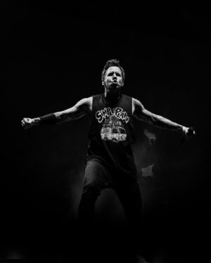 Pierre Bouvier Instagram - Flexin. 
@annaleemedia 

Glad to be home for another quick break.  AUSTRALIA you’re up next!!!! 🦘🇦🇺🇦🇺🇦🇺
