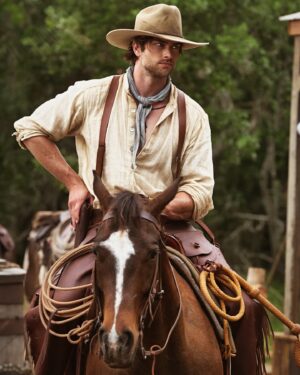 Pierson Fodé Instagram - The name is Landon Prescott. Filming the @floridawildmovie and John Wayne asked if I would take over the reigns as your resident Hollywood cowboy. What do you think @themarkpentecost? I finally get to say it’s one of the few roles I was born to play since my whole life has been research for this. Farm boy with a dream ;) The next question is… Should I flood the feed with more cowboy content?