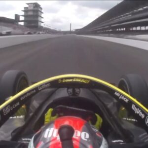 Pietro Fittipaldi Instagram - Indy 500 qualifying ✅ Fully focused on putting together a great race car for the 500 mile race. 🇧🇷 Estamos dentro. Agora o foco é no acerto do carro para as 500 milhas!