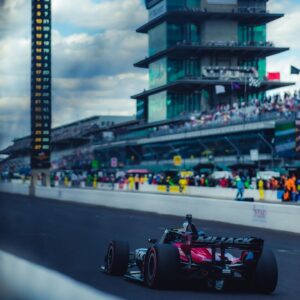 Pietro Fittipaldi Instagram - We had a solid run going! Didn’t go our way at the end with the final restart and lost a few places. P14. Onto the Indy 500. We will keep working! 💪🏼 🇧🇷Fizemos uma corrida sólida! Mas a última relargada não foi limpa e sofremos. Finalizamos em P14. Agora, foco total nas 500 Milhas! 🧱