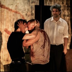 Pigmalion Dadakaridis Instagram - Σήμερα ξεκινάει ένα ταξίδι ανόμοιο από αλλά …ένα περίεργο ποίημα ένα σκοτεινό αλλά αληθινό ποτάμι για το πως ο άνθρωπος οφείλει να ξανασηκωθεί και να παλέψει πως η φιλια είναι αξία αδιανόητη και πως δεν πρέπει να τα παρατάμε ποτέ …μια ωδή στο φως μέσα από το πιο σκοτεινό σύμπαν …χαρά μου και τιμή μου που ταξιδεύω μέσα σε αυτό …ευχαριστώ όλους τους συντελεστές για το ταλέντο τους την ανθρωπιά τους και την πολύτιμη γνώση τους καλό μας ταξίδι ΗΡΑΚΛΗΣ ΜΑΙΝΟΜΕΝΟΣ του Ευρυπίδη σε σκηνοθεσία @dimitris_karantzas  foto Γκέλυ Καλαμπακα @tagaristheatre