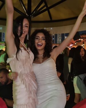 Pınar Gülkapan Instagram - Bi daha olsa bi daha severim @pinargulkapan 💘