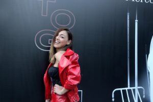 Pınar Gülkapan Instagram - Mercedes-Benz FashionWeek ISTANBUL 
Styling by @semmdemir 
Takım:@ilaydakarakusdesign / @laprendapr 
Saç-Malyaj: @nailspa_makeupstudio / @gulkalenderoglu - @omurmrv 
Fotoğraf: @yuceldolas_ 
#mercedesbenzfashionweek #mercedesbenzfashionweekistanbul #istanbul #fashion #fashionweek #ilaydakarakuş #laprendapr #yüceldolaş #semihdemir #nailspamakeup #makeup #hair #red #womaninred