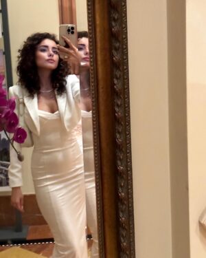Pınar Gülkapan Instagram - Bi daha olsa bi daha severim @pinargulkapan 💘