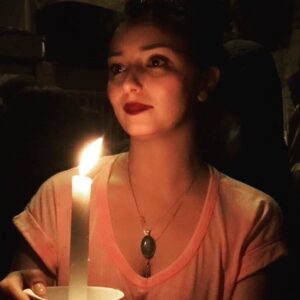 Pınar Töre Instagram - Hayatım için şükrederken... Yolda yanımda yürüyenler için dilek tutarken... #teşekkür #dilek #yaş37