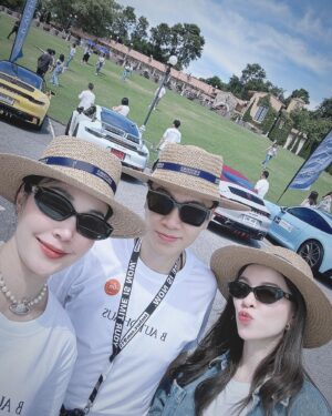 Pitchanart Sakakorn Instagram - กิจกรรม กรุงเทพ-พัทยา-ปลาฉลาม กับ  @bautohaus.official ♥️🦈