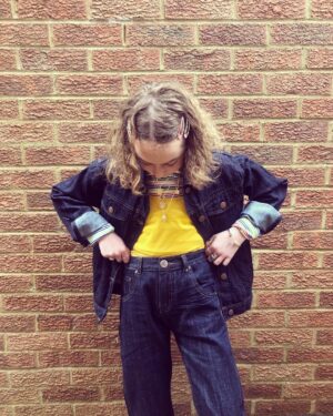 Pixie Davies Instagram - Can’t get enough of this brand #doubledenim #oneteaspoon #ootd
