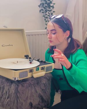 Pixie Davies Instagram - Thanks Santa 💕