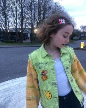 Pixie Davies Instagram - In ❤️ love with my new Pixie jacket by @heatherchapplain ☮️ #heatherchapplain #ootd #tomandjerry