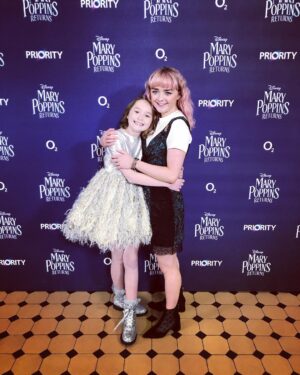 Pixie Davies Instagram - Thank you for coming I love you ❤️🧡💛💚