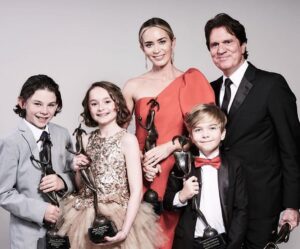 Pixie Davies Instagram - Poppins family ❤️ thank you for having us Palm Springs International Film Festival 💫❤️