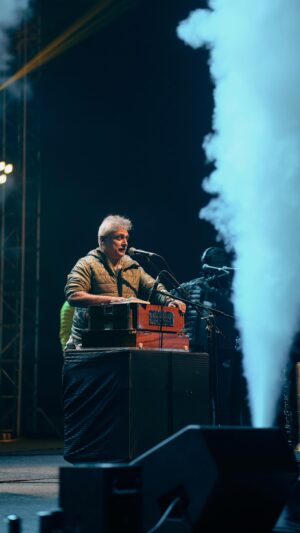 Piyush Mishra Instagram - Next Concert: Mumbai - August 26th!

Get your tickets now - Link in the bio!
www.ballimaaraan.com

@ballimaaraan @intamboo