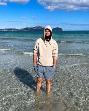 Pokáč Instagram - Malorka v listopadu vynikajici, nikde nikdo a neni ani takovy vedro 🏝️🥶 Jinak dneska poslední den hlasování do slavíka, dík za podporu 🙏