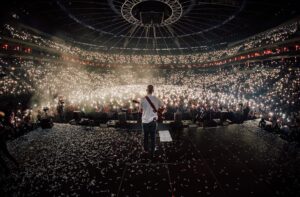 Pokáč Instagram - Dneska presne rok od tohohle 🥵 Zopakujem? 🤔 @o2arenapraha 📸 @tonyflunkey